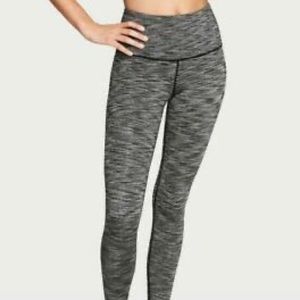 Victoria Sport high rise tight in gray